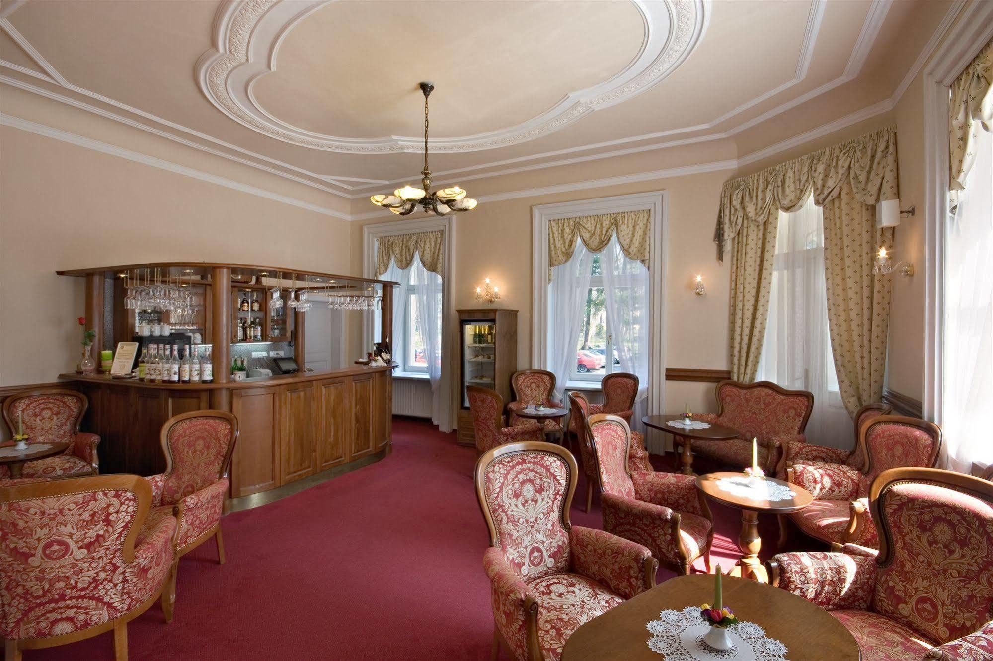 Imperial & Hotel 4*